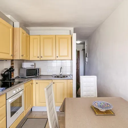 Les Embruns Apartment